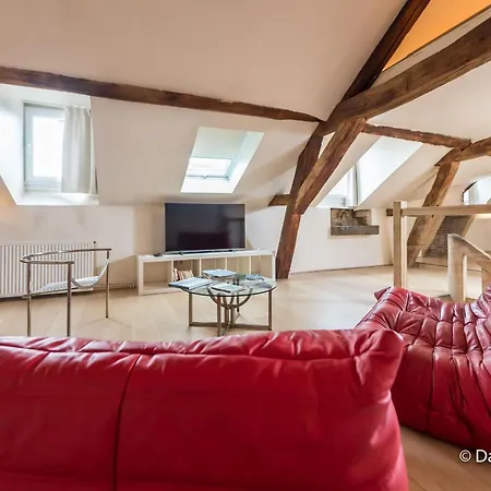 Suite Mana Ohana - Luxe Et Authenticite A 2 Pas De La Place Ducale Avec Parking Prive Charleville-Mezieres Exterior photo