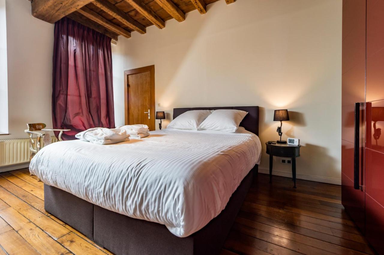 Mana Ohana - Luxe Et Authenticite A 2 Pas De La Place Ducale Avec Parking Prive Apartment
